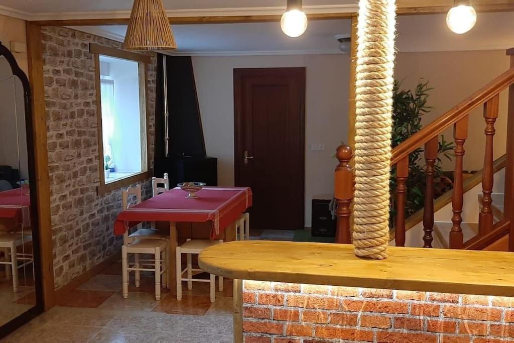 La Casa Del Rio. Villa La Serna  Luaran gambar